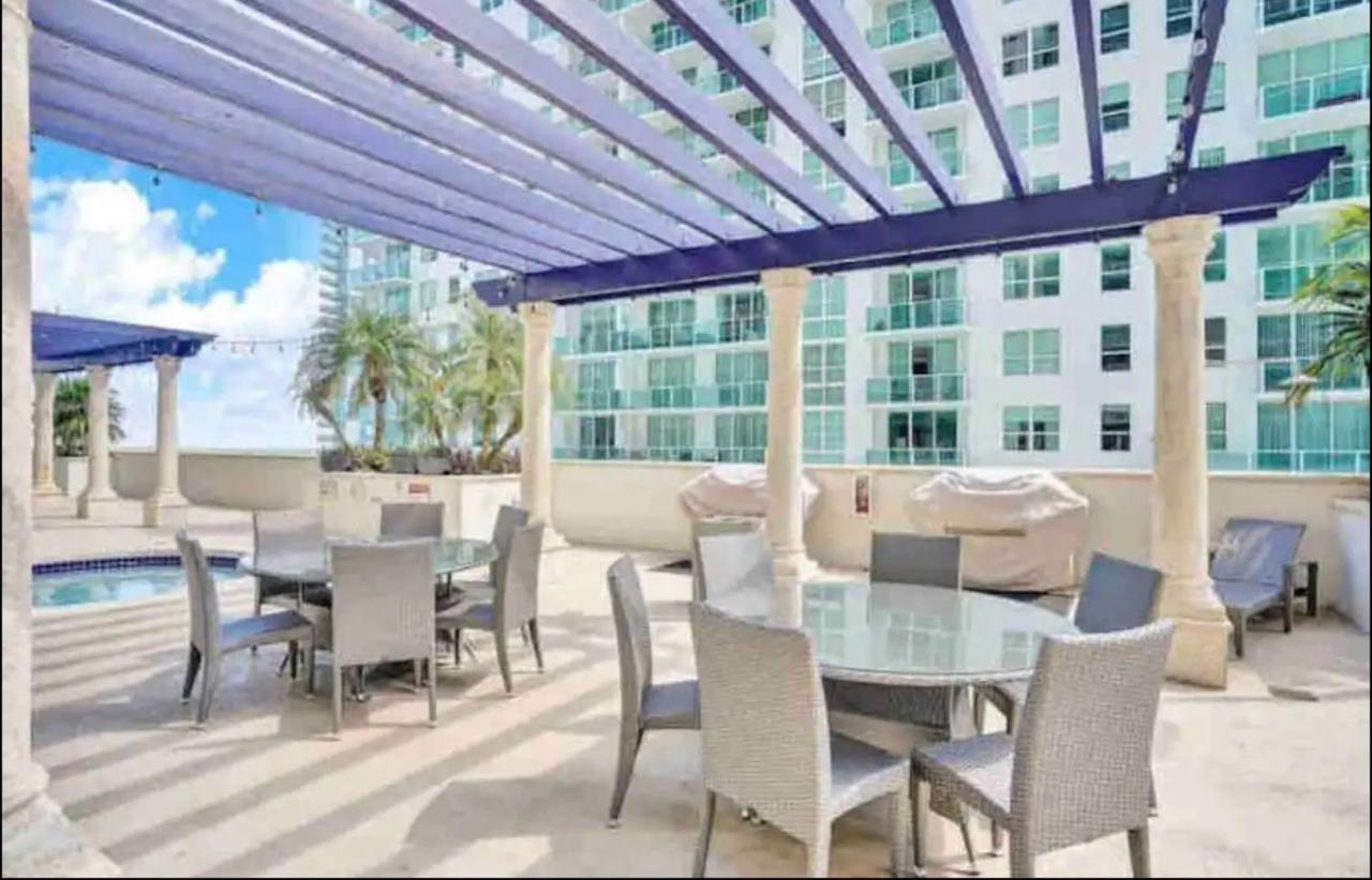 Stunning 2Br Condo Brickell-Waterviews-Freeparking Miami Exterior photo